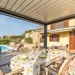 Lovely In Castiglione Del Casa de Férias *