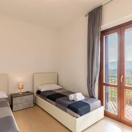 Lovely In Castiglione Del Casa de Férias